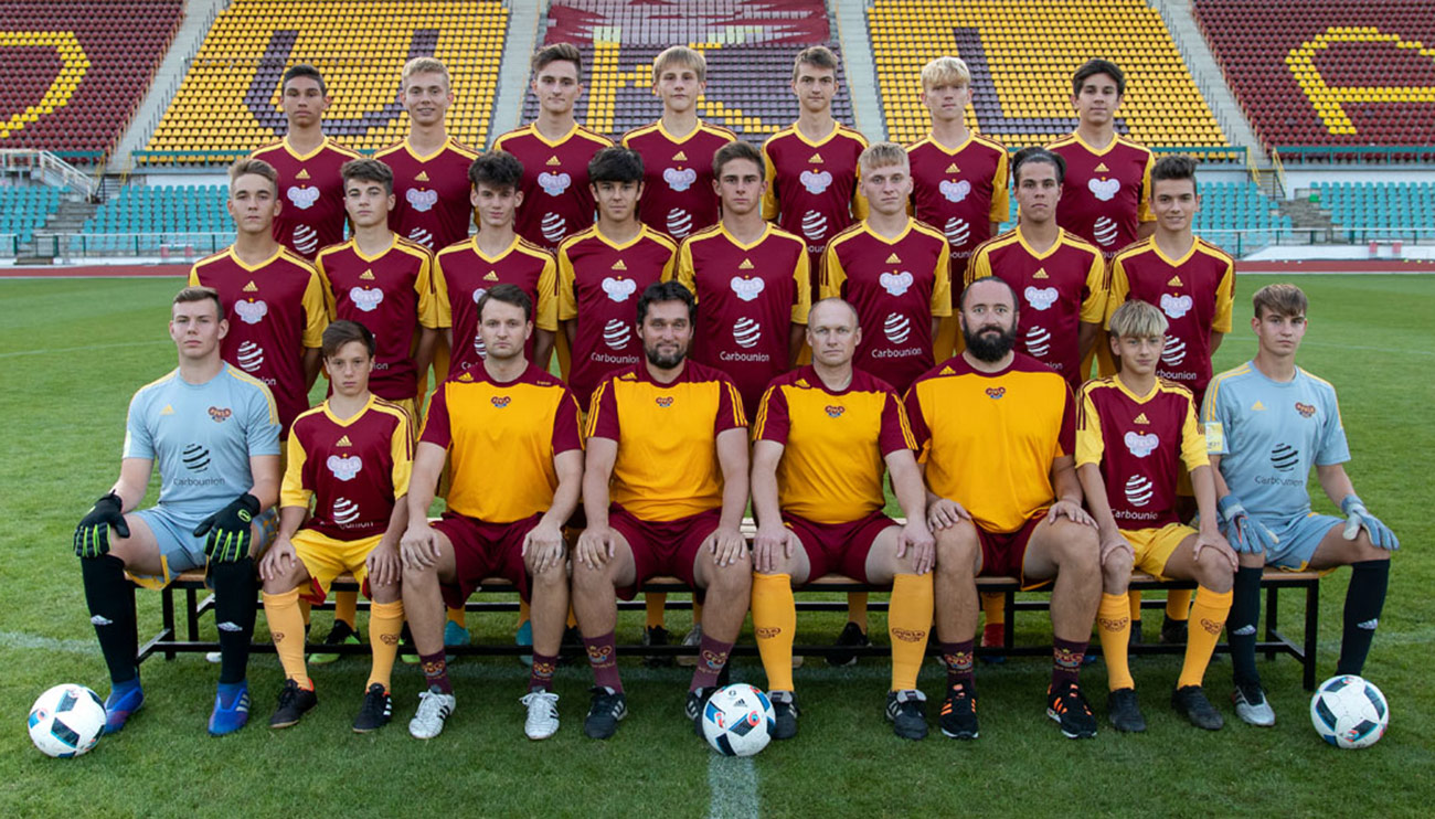 Mannschaftsbild - FK Dukla Prag