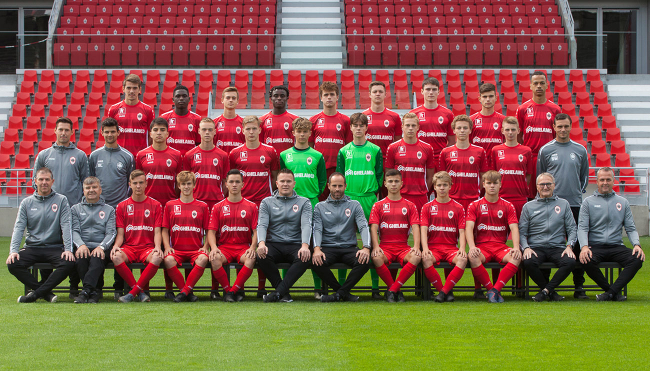 Mannschaftsbild - FC Royal Antwerpen